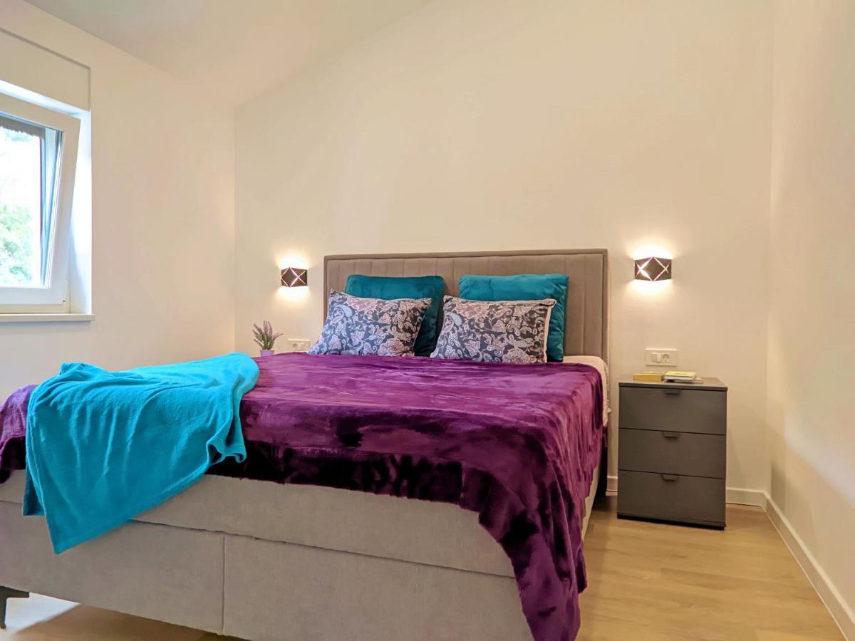 Luxury Sunrise Jacuzzi Apts, 50 M From The Beach Kali Eksteriør billede