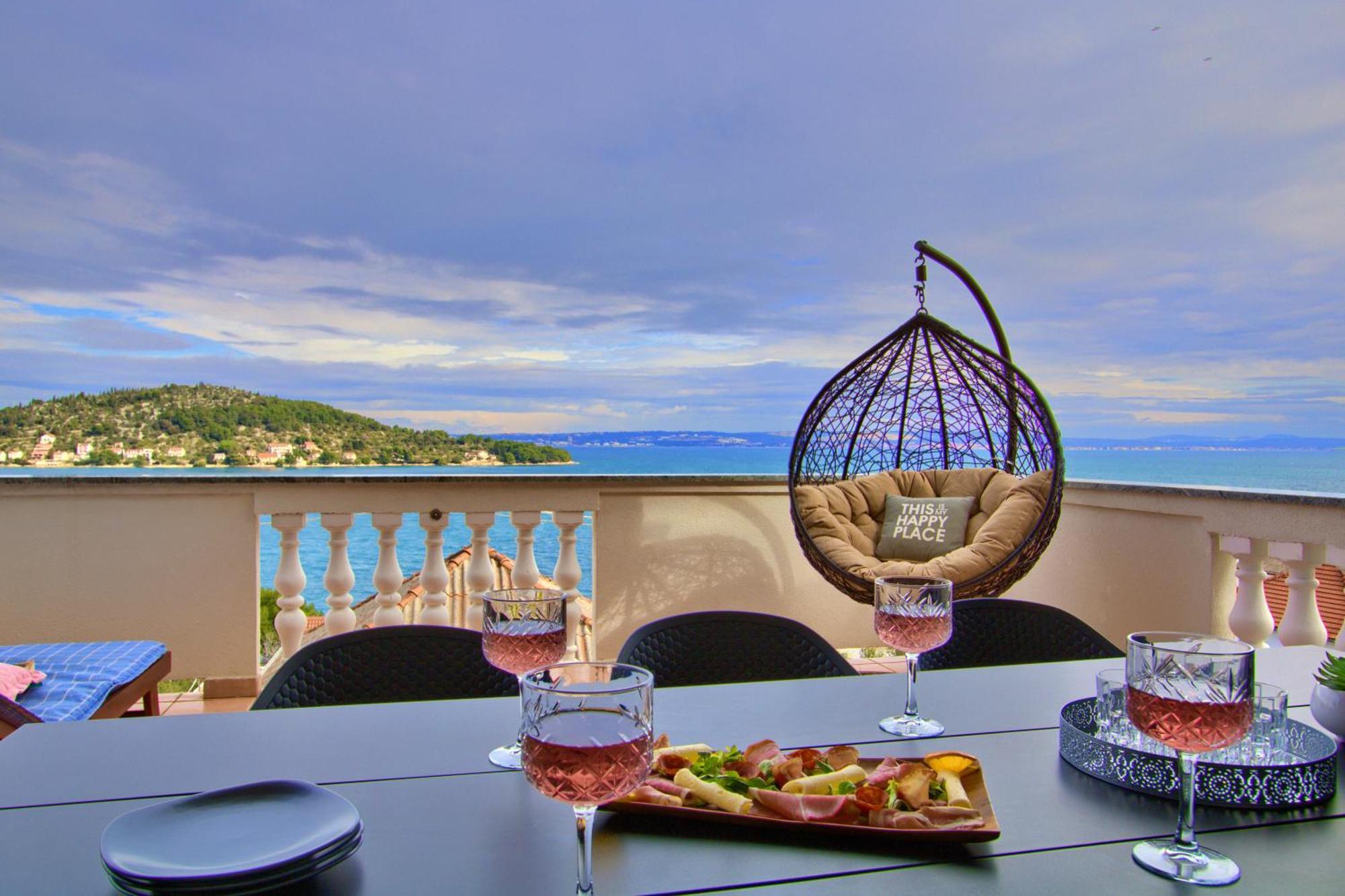Luxury Sunrise Jacuzzi Apts, 50 M From The Beach Kali Værelse billede