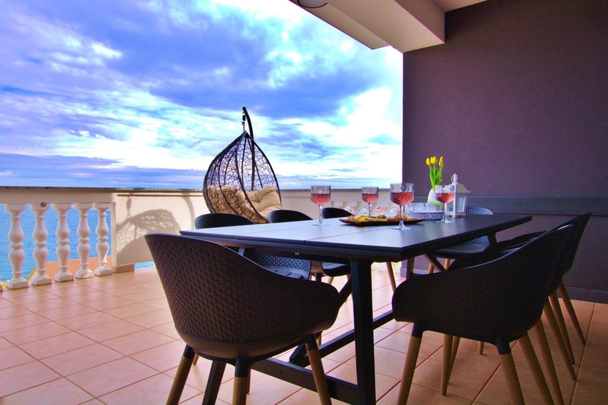 Luxury Sunrise Jacuzzi Apts, 50 M From The Beach Kali Værelse billede
